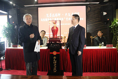 马宝善赞誉西凤酒好 马宝善赞誉西凤酒好