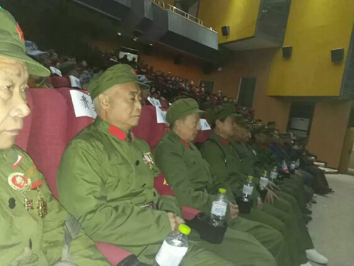 西凤酒致敬老兵 西凤酒致敬老兵